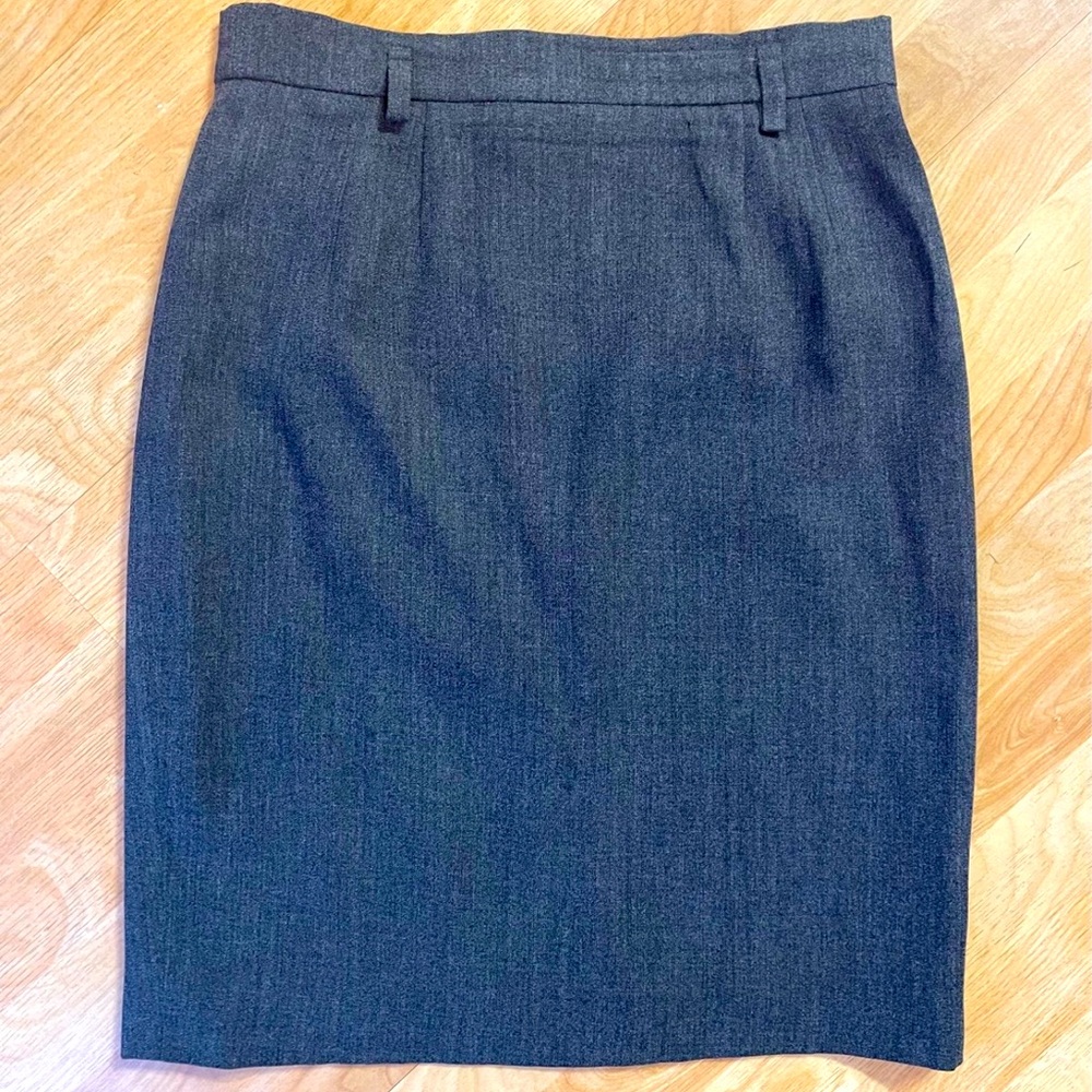 ESCADA Laurel vintage Gray Pencil Straight Skirt, Size 42 (US Woman’s L 10-12)